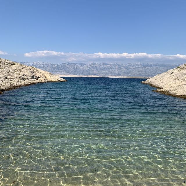 Ein Bild der unglaublichen Küste Kroatiens